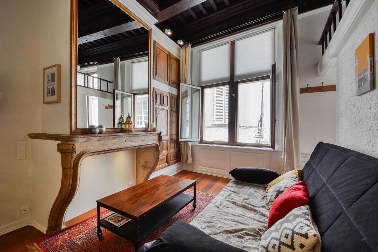Le Cocon Des Deux Sirenes - Studio Cosy Pour 2 A Nancy Bagian luar foto