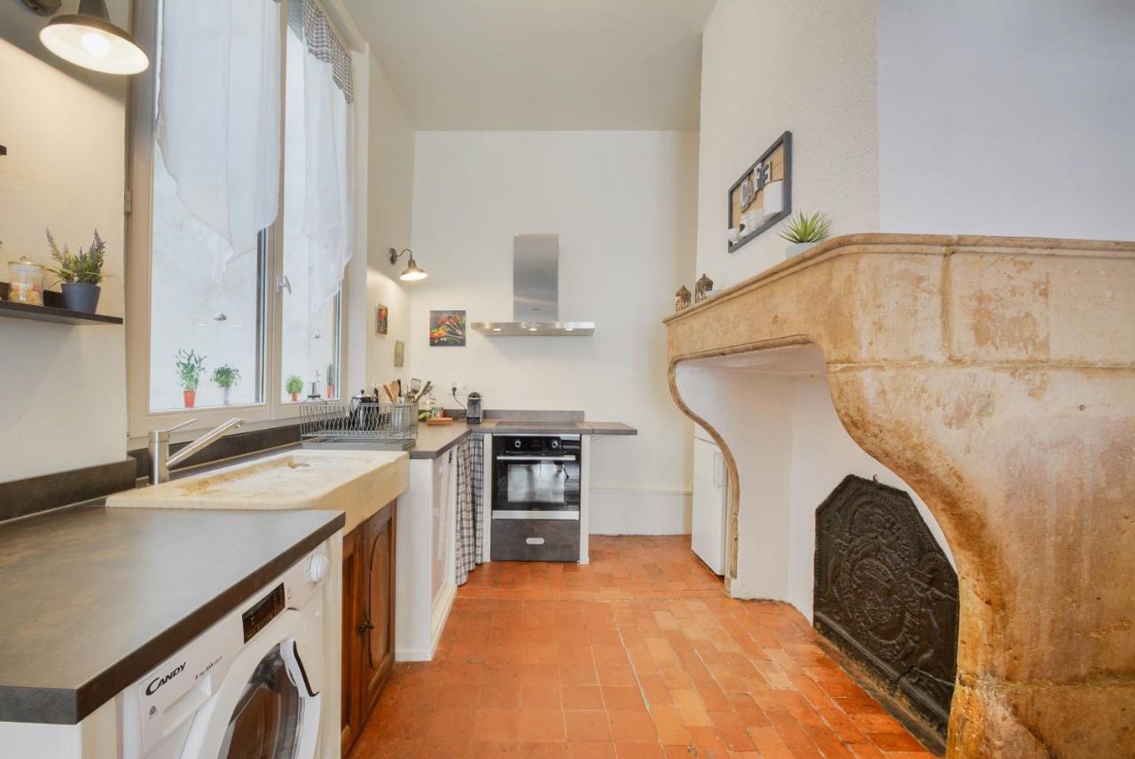 Le Cocon Des Deux Sirenes - Studio Cosy Pour 2 A Nancy Bagian luar foto